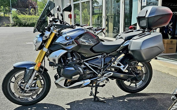 BMW R1250 R - CHALONS EN CHAMPAGNE