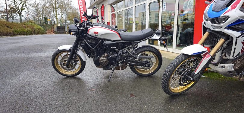 YAMAHA XSR 700 - CHALONS EN CHAMPAGNE