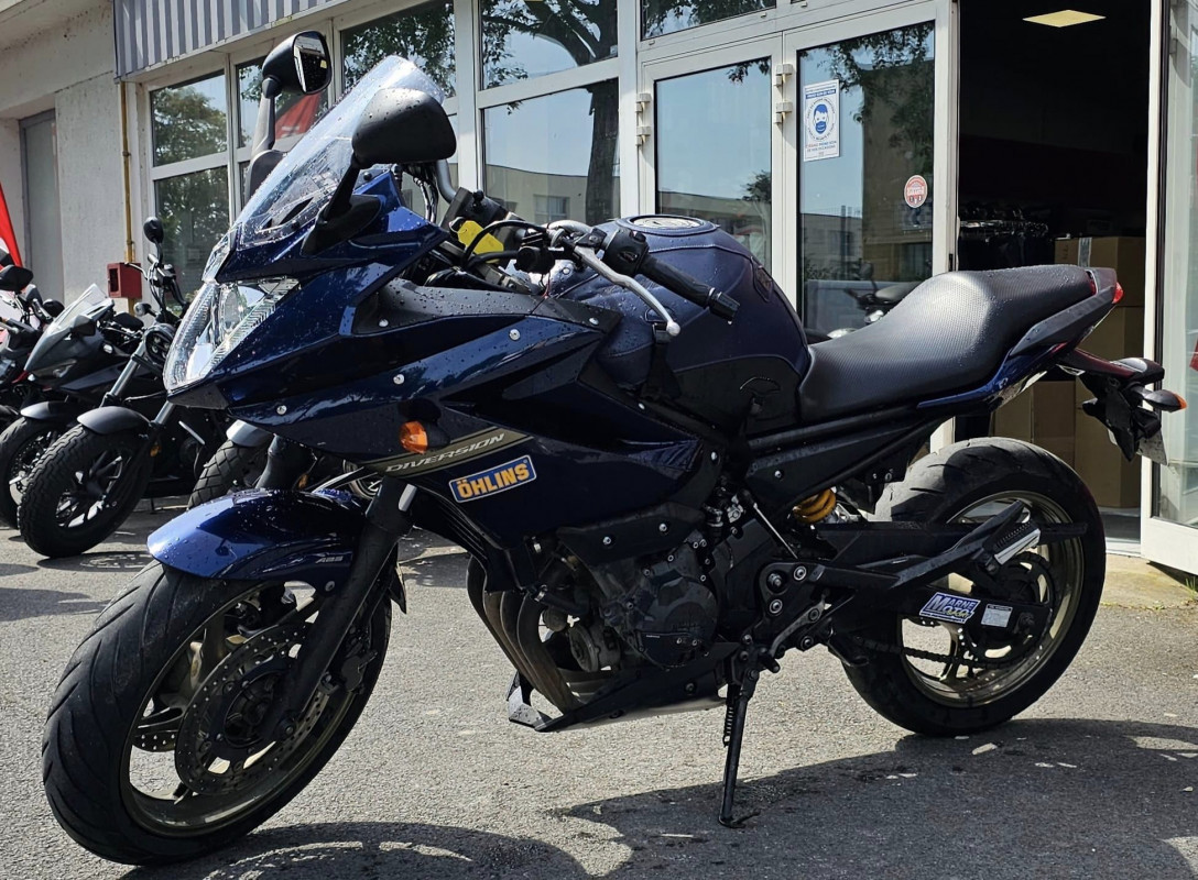 YAMAHA XJ6 DIVERSION F 600 FAB MOTOS  CHALONS EN CHAMPAGNE 