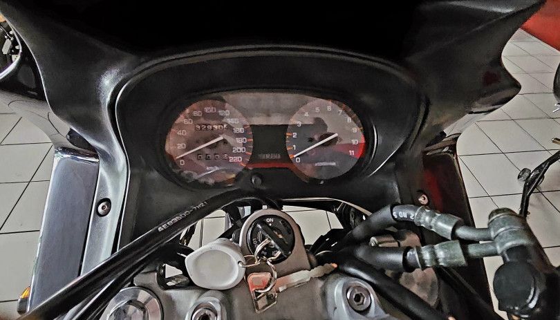 AMAHA XJ DIVERSION 600 - CHALONS EN CHAMPAGNE