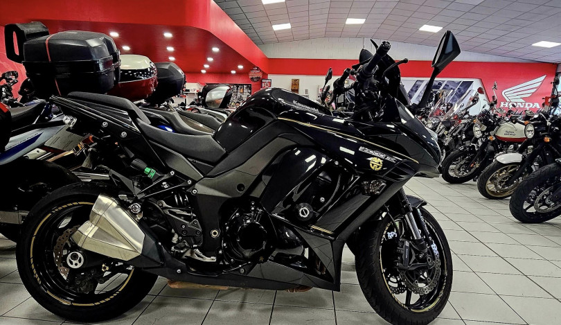 KAWASAKI Z 1000 - CHALONS EN CHAMPAGNE