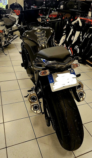 KAWASAKI Z 1000 - CHALONS EN CHAMPAGNE
