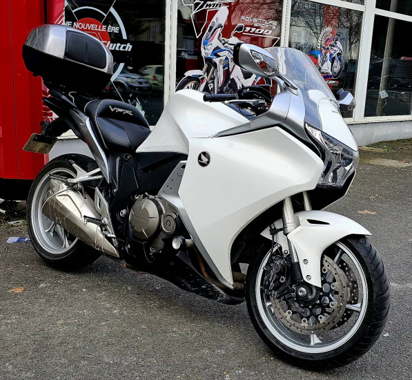 HONDA VFR 1200 - CHALONS EN CHAMPAGNE