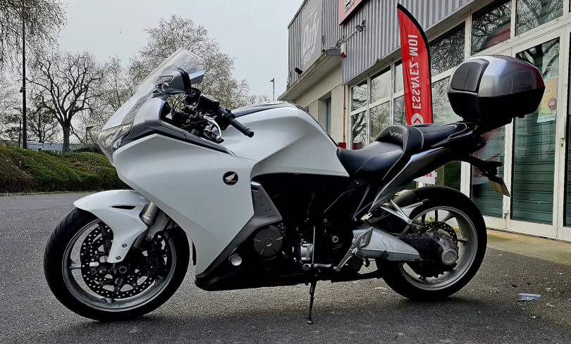 HONDA VFR 1200 - CHALONS EN CHAMPAGNE