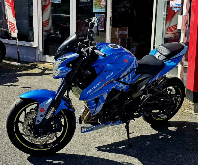 SUZUKI GSX-S 750 - CHALONS EN CHAMPAGNE