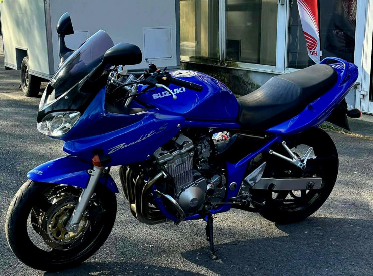 SUZUKI GSF BANDIT 600 - CHALONS EN CHAMPAGNE